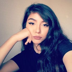 Meet your Posher, Liz